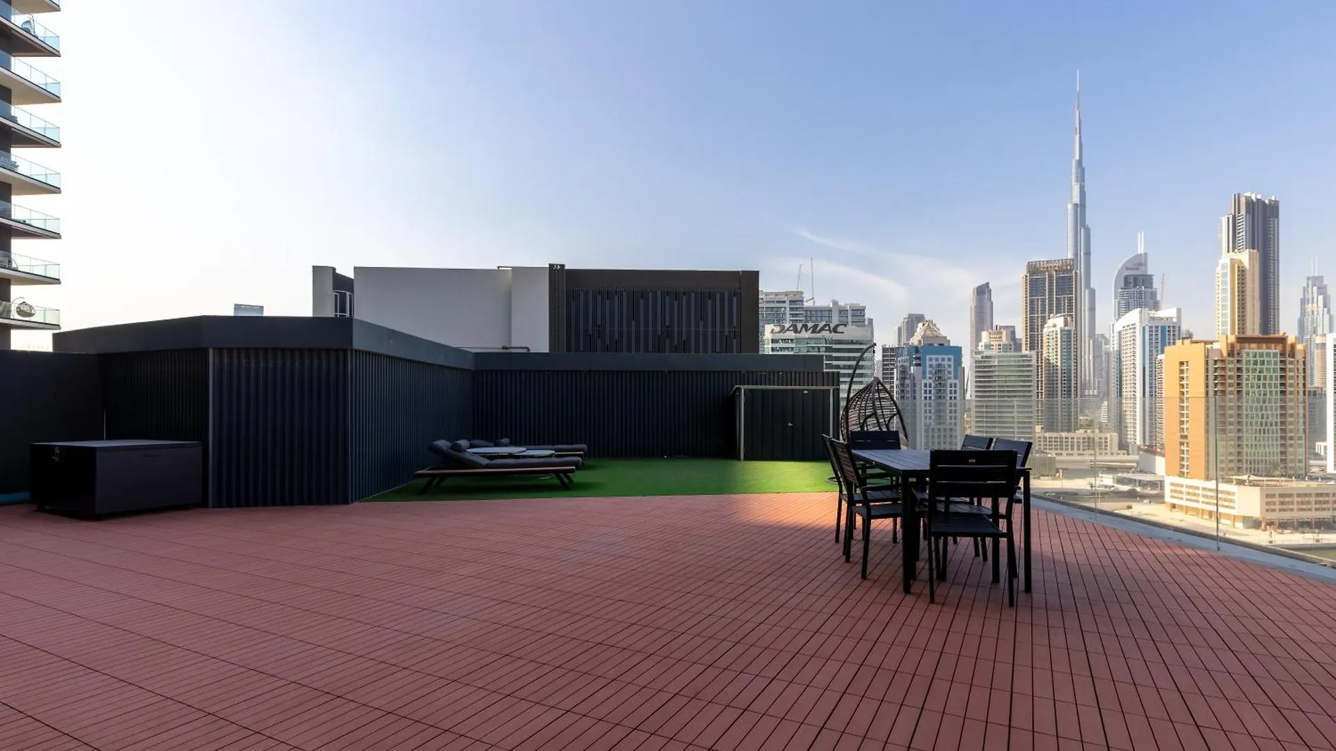 Waves - Spacious 2Br Apartment With Burj Views & Terrace Dubai United Arab Emirates